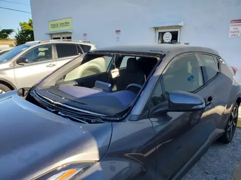 Toyota C-HR — 3