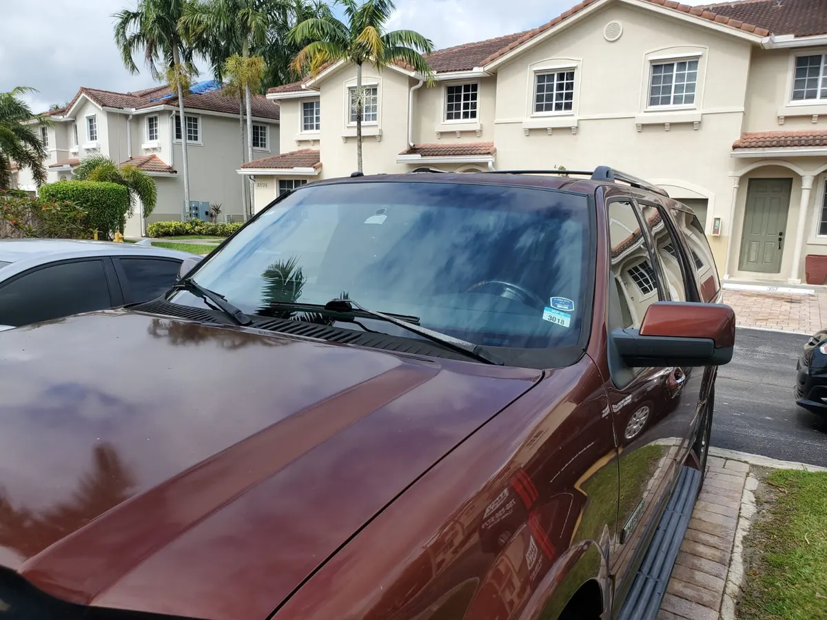 Ford Expedition — 1
