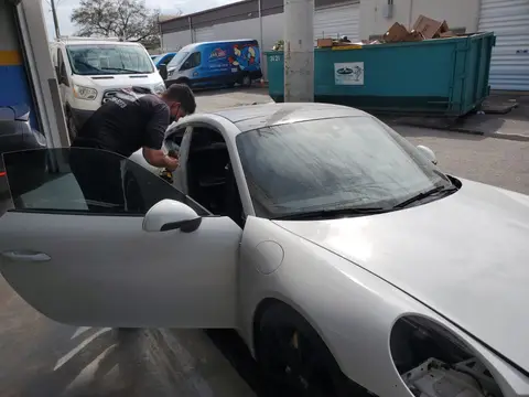 Porche Carrera 911 — 3