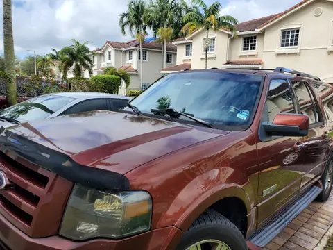 Ford Expedition — 3