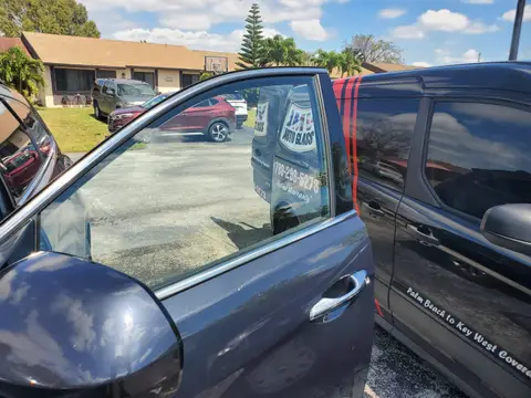 Hyundai Santa Fe — 2