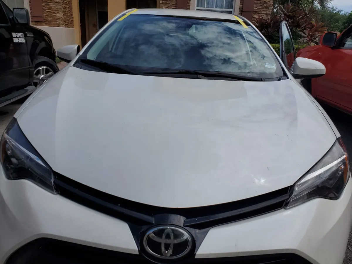 Toyota Corolla — 1