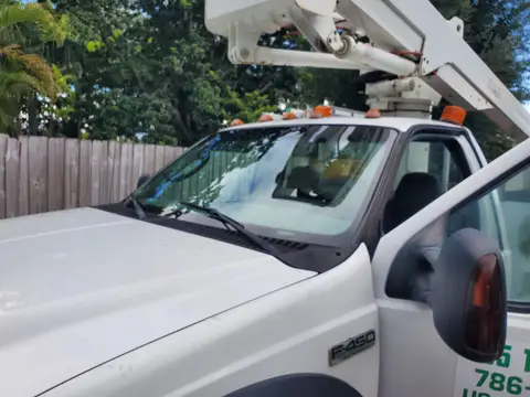 Ford - F450 — 2