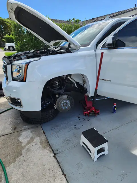 GMC Yukon — 3